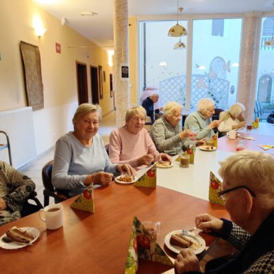 img,gcsi,83a18f3457e0368BFF8E62d953EfDca4db5bA7F2,mpid,7